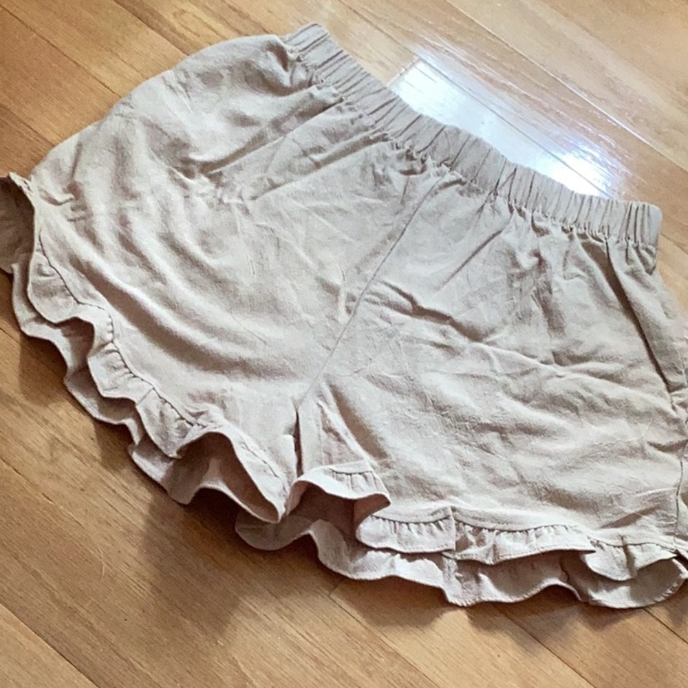 Women's Tan Ruffle Hem Shorts with Pockets